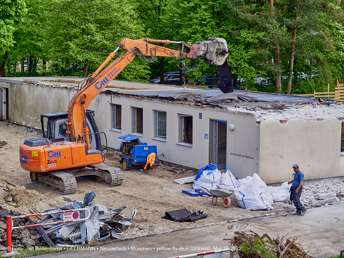 10.05.2022 - Baustelle am Haus für Kinder in Neuperlach
